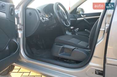 Лифтбек Skoda Octavia 2011 в 