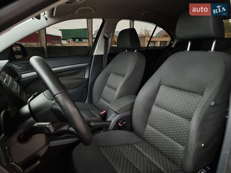 Лифтбек Skoda Octavia 2012 в Виннице