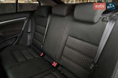 Лифтбек Skoda Octavia 2012 в 