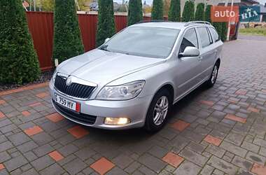 Универсал Skoda Octavia 2009 в 