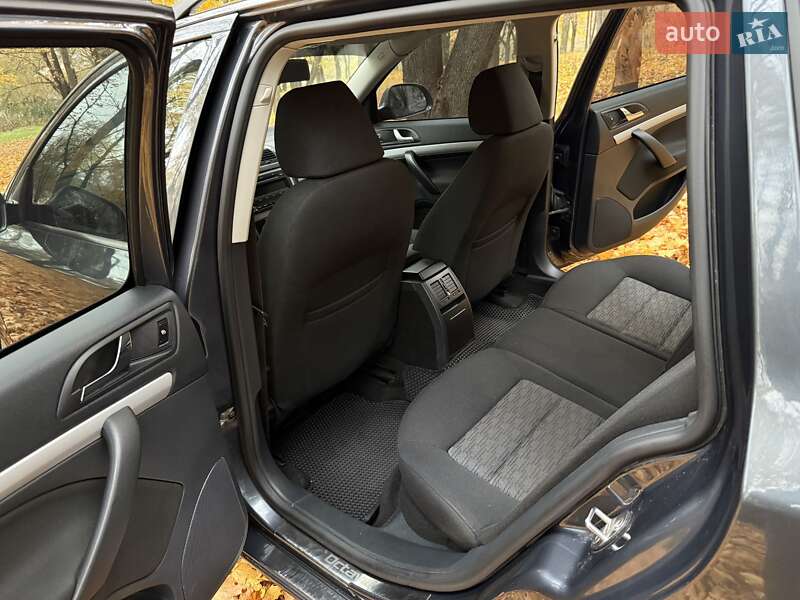 Универсал Skoda Octavia 2011 в Глухове фото 15 Универсал Skoda Octavia 2011 в Глухове