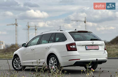 Универсал Skoda Octavia 2019 в 