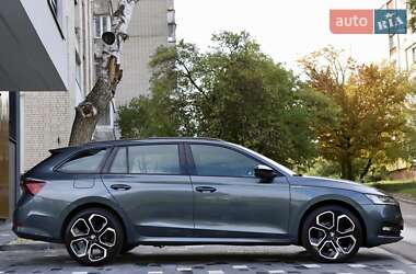 Универсал Skoda Octavia 2021 в 