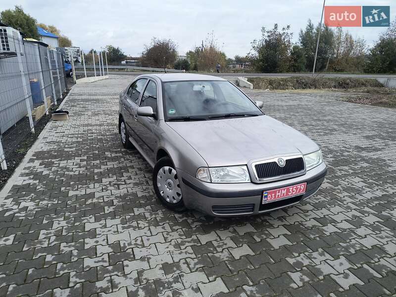 Ліфтбек Skoda Octavia 2009 в Нововолинську фото 2 Ліфтбек Skoda Octavia 2009 в Нововолинську