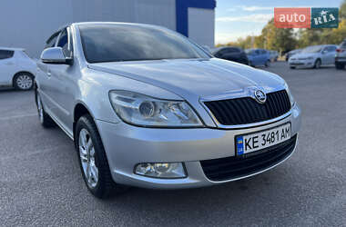 Лифтбек Skoda Octavia 2011 в 