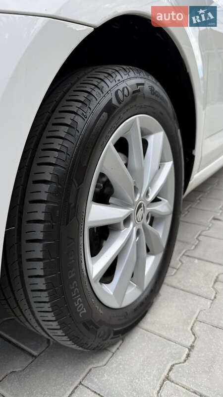 Лифтбек Skoda Octavia 2014 в Ужгороде