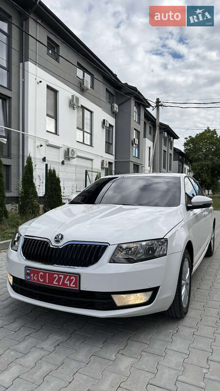 Лифтбек Skoda Octavia 2014 в Ужгороде
