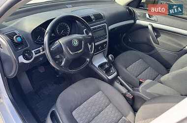 Ліфтбек Skoda Octavia 2011 в  фото 22 Ліфтбек Skoda Octavia 2011 в