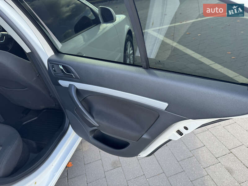 Лифтбек Skoda Octavia 2011 в Мукачево фото 42 Лифтбек Skoda Octavia 2011 в Мукачево