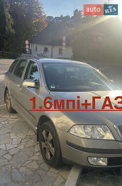 Універсал Skoda Octavia 2009 в Луцьку