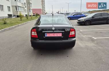 Ліфтбек Skoda Octavia 2010 в 