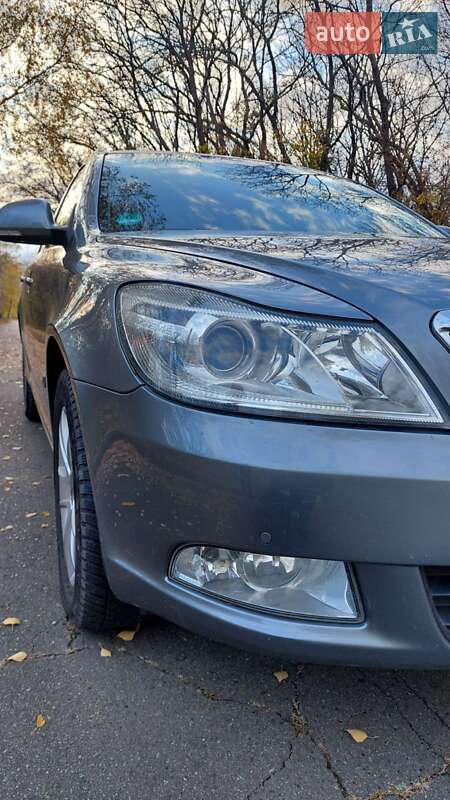Универсал Skoda Octavia 2012 в Лозовой фото 6 Универсал Skoda Octavia 2012 в Лозовой