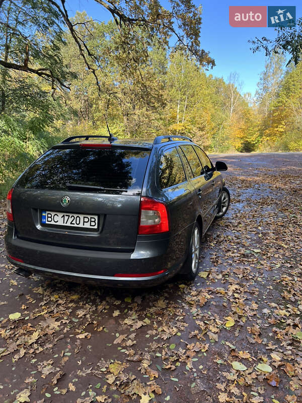 Універсал Skoda Octavia 2011 в Шептицькому