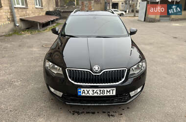 Універсал Skoda Octavia 2015 в Харкові