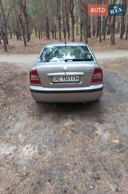 Лифтбек Skoda Octavia 2008 в 