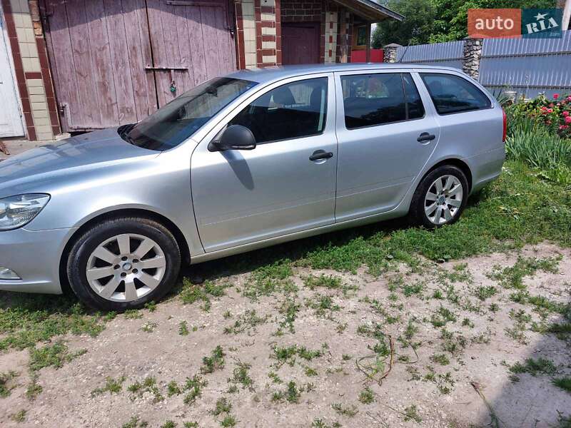 Универсал Skoda Octavia 2013 в Кременце фото 16 Универсал Skoda Octavia 2013 в Кременце