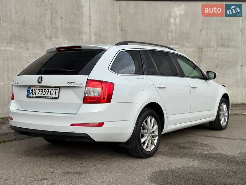 Универсал Skoda Octavia 2016 в Киеве фото 4 Универсал Skoda Octavia 2016 в Киеве