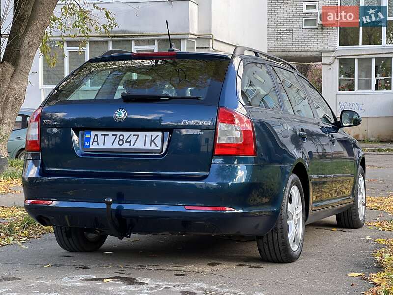 Универсал Skoda Octavia 2011 в Калуше