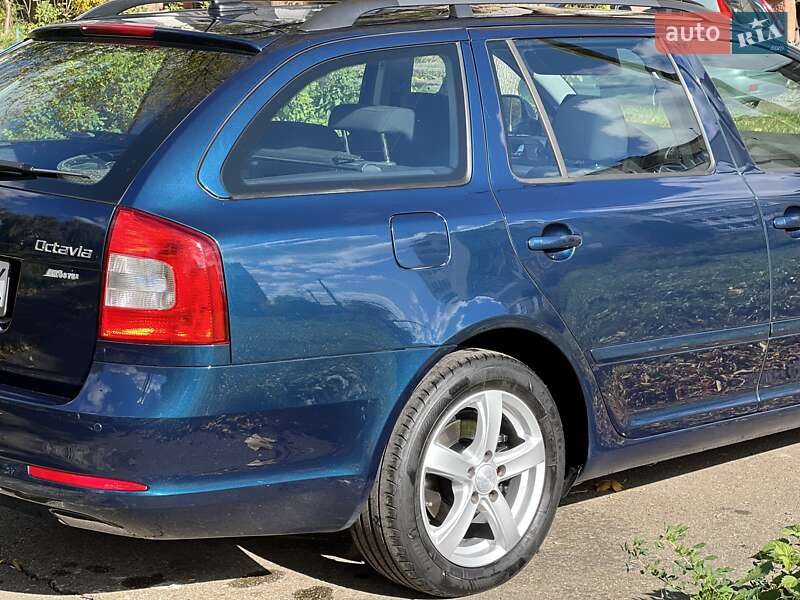 Универсал Skoda Octavia 2011 в Калуше