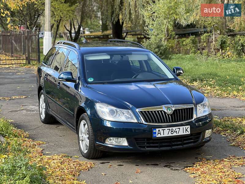 Универсал Skoda Octavia 2011 в Калуше