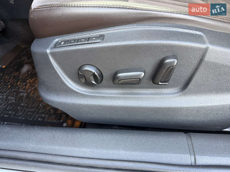 Универсал Skoda Octavia 2018 в Берегово