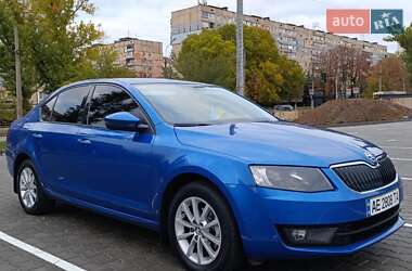 Лифтбек Skoda Octavia 2014 в Кривом Роге