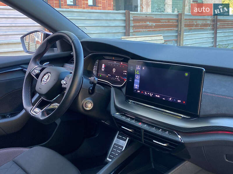 Лифтбек Skoda Octavia 2021 в Львове