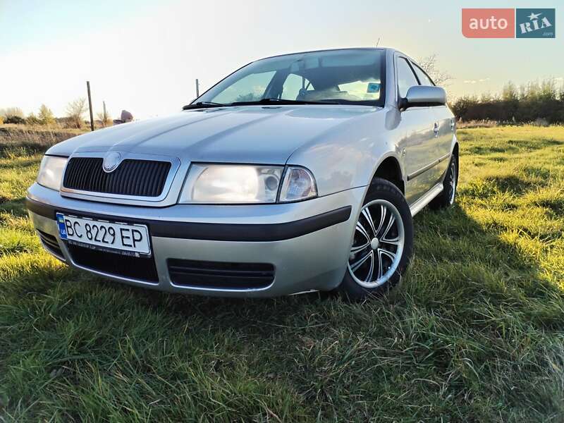 Ліфтбек Skoda Octavia 2006 в Шептицькому