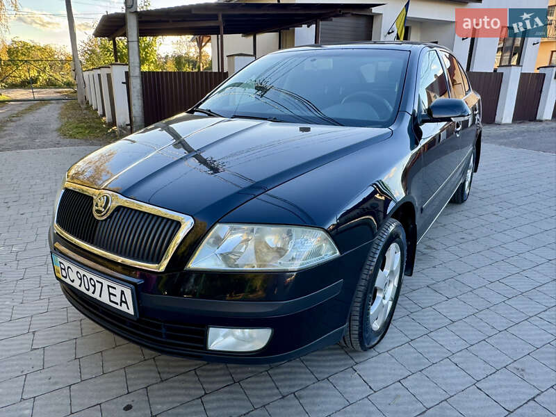 Лифтбек Skoda Octavia 2008 в Львове фото Лифтбек Skoda Octavia 2008 в Львове