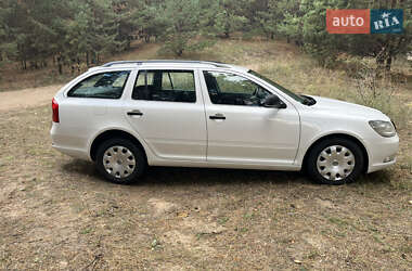 Универсал Skoda Octavia 2010 в 