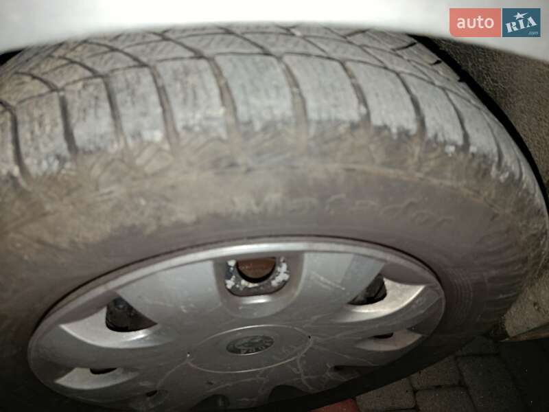 Лифтбек Skoda Octavia 2005 в Иршаве фото 3 Лифтбек Skoda Octavia 2005 в Иршаве