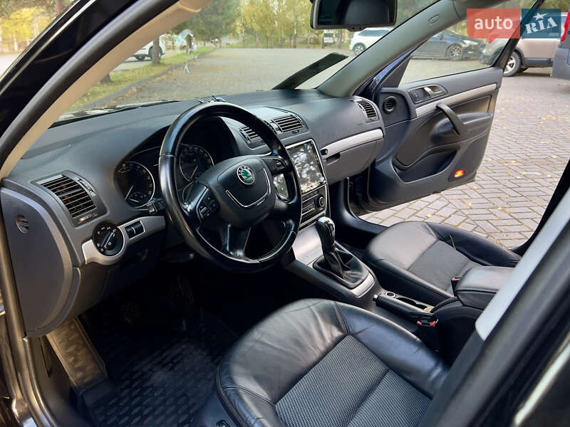 Универсал Skoda Octavia 2010 в Дрогобыче