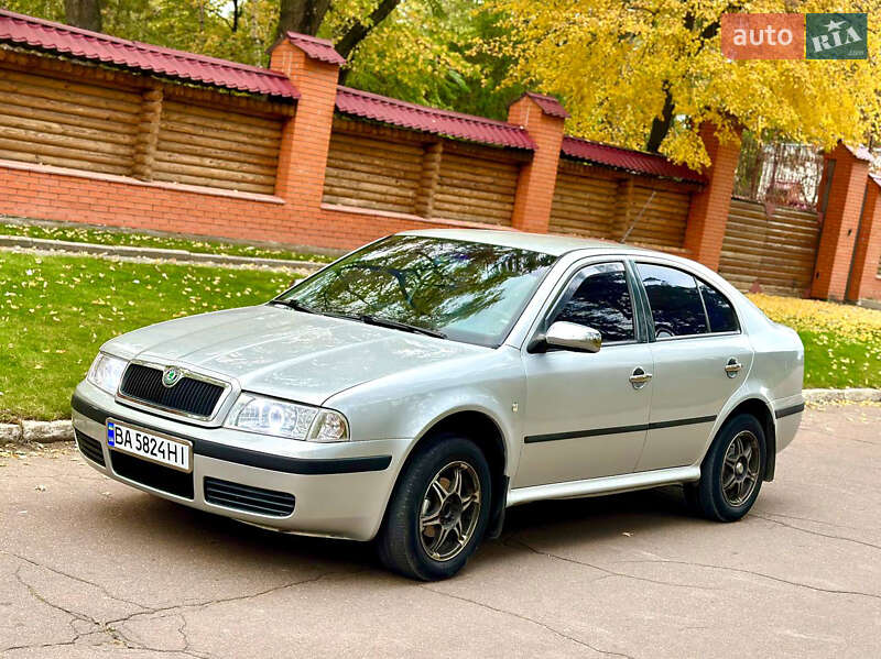 Лифтбек Skoda Octavia 2007 в 
