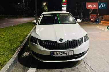 Ліфтбек Skoda Octavia 2017 в 