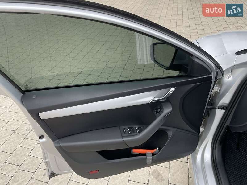 Универсал Skoda Octavia 2014 в Трускавце фото 6 Универсал Skoda Octavia 2014 в Трускавце