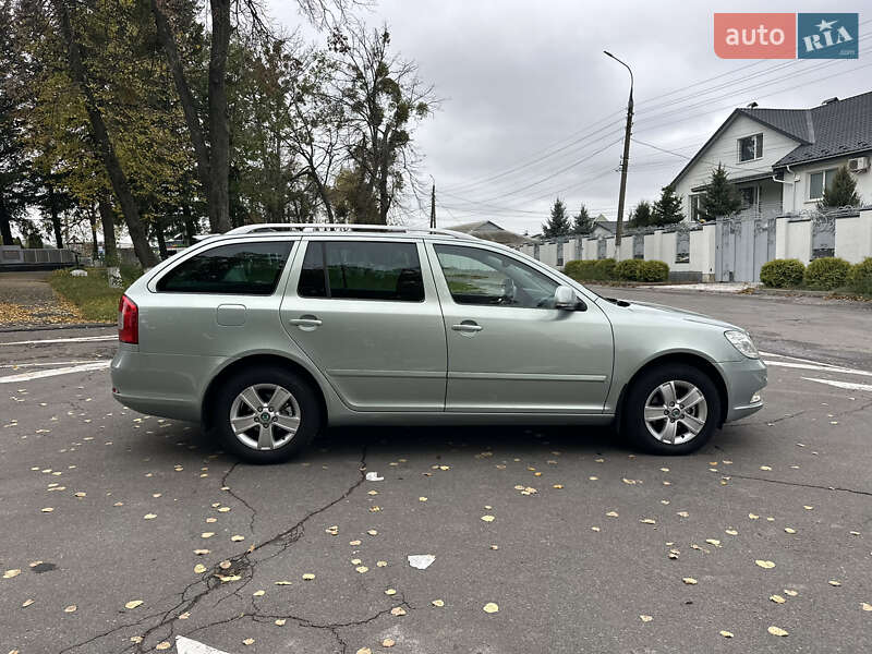 Универсал Skoda Octavia 2012 в Виннице