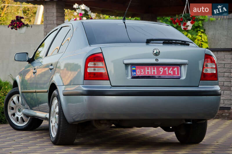 Лифтбек Skoda Octavia 2004 в Нежине