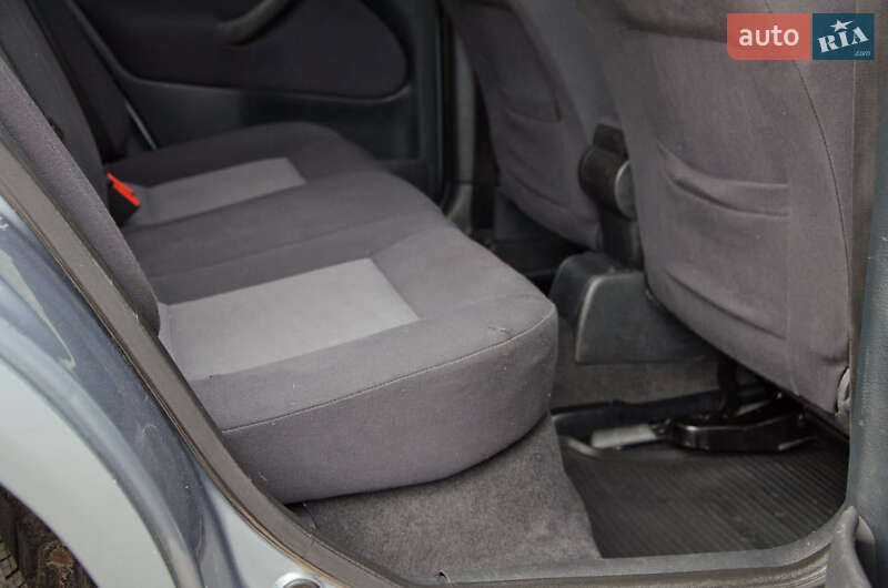 Лифтбек Skoda Octavia 2004 в Нежине