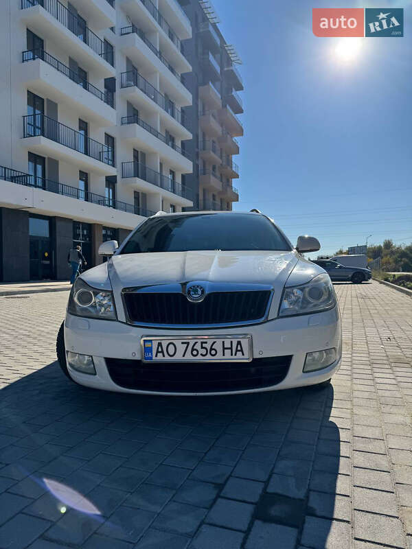 Универсал Skoda Octavia 2011 в Ужгороде фото 2 Универсал Skoda Octavia 2011 в Ужгороде