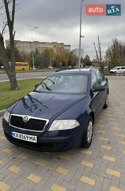 Універсал Skoda Octavia 2012 в  фото 2 Універсал Skoda Octavia 2012 в