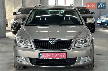 Универсал Skoda Octavia 2011 в Каменском Универсал Skoda Octavia 2011 в Каменском