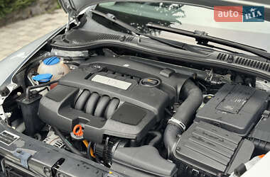 Универсал Skoda Octavia 2009 в 
