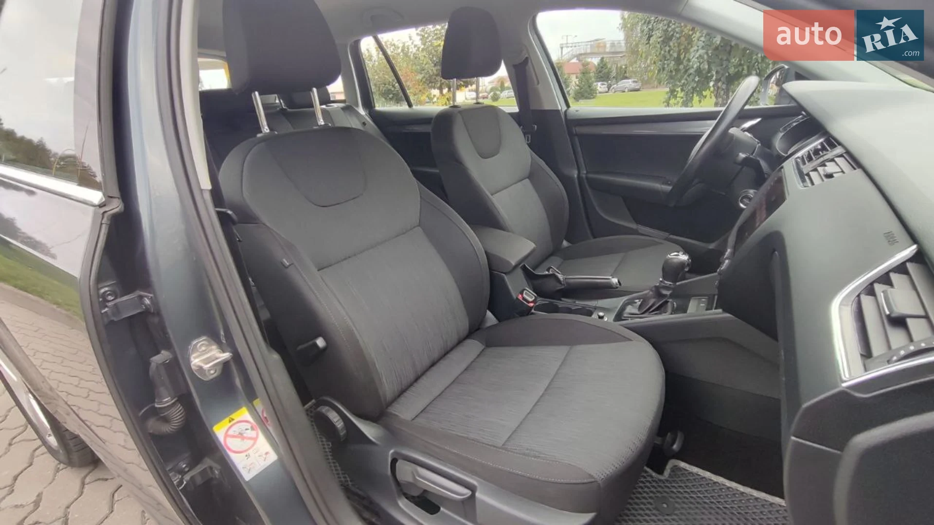 2017 Skoda Octavia - мініатюра 23