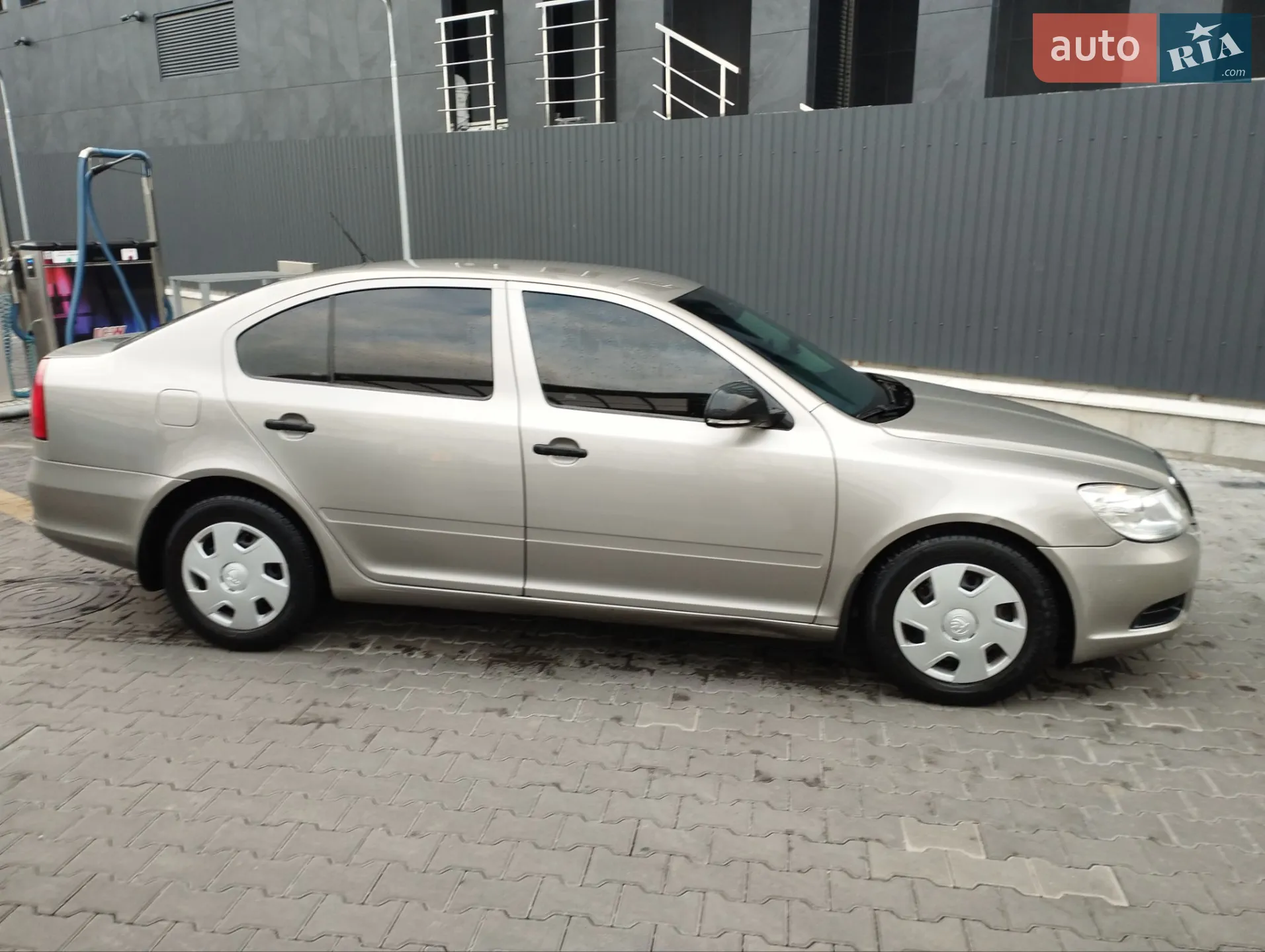 2011 Skoda Octavia - мініатюра 10