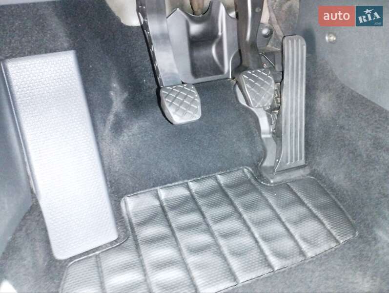 Ліфтбек Skoda Octavia 2011 в Києві фото 27 Ліфтбек Skoda Octavia 2011 в Києві