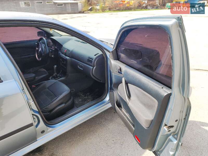 Лифтбек Skoda Octavia 2002 в Запорожье фото 16 Лифтбек Skoda Octavia 2002 в Запорожье