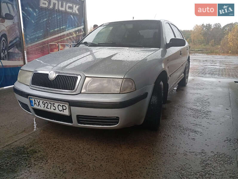 Лифтбек Skoda Octavia 2001 в Полтаве