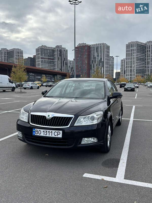 Лифтбек Skoda Octavia 2010 в Киеве фото 3 Лифтбек Skoda Octavia 2010 в Киеве