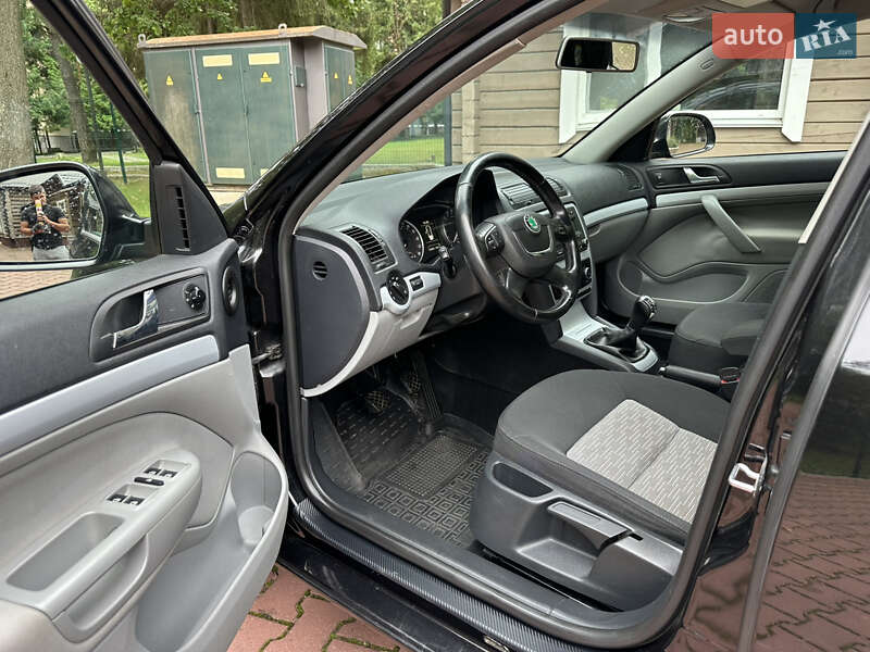 Универсал Skoda Octavia 2010 в Киеве фото 35 Универсал Skoda Octavia 2010 в Киеве