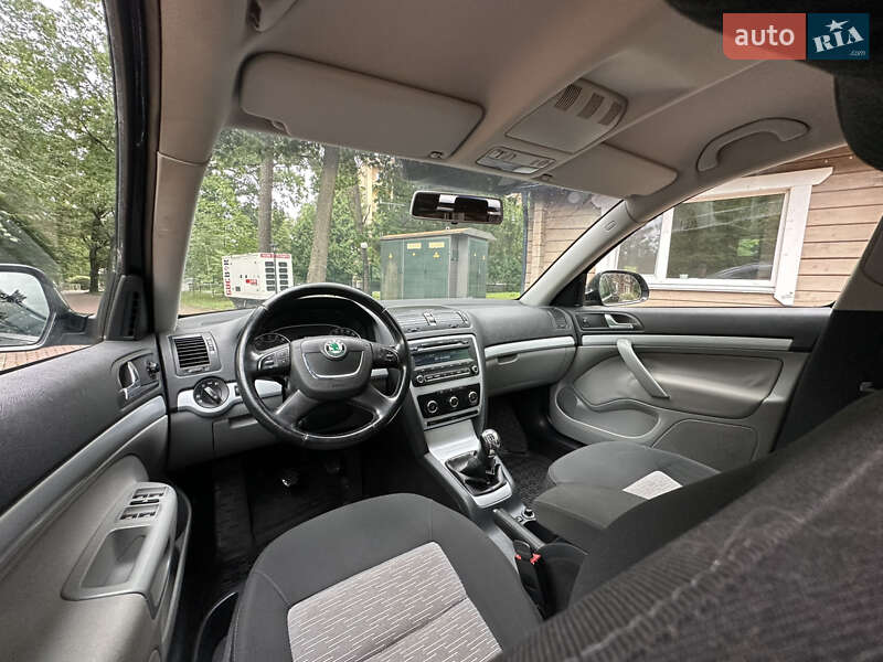 Универсал Skoda Octavia 2010 в Киеве фото 42 Универсал Skoda Octavia 2010 в Киеве